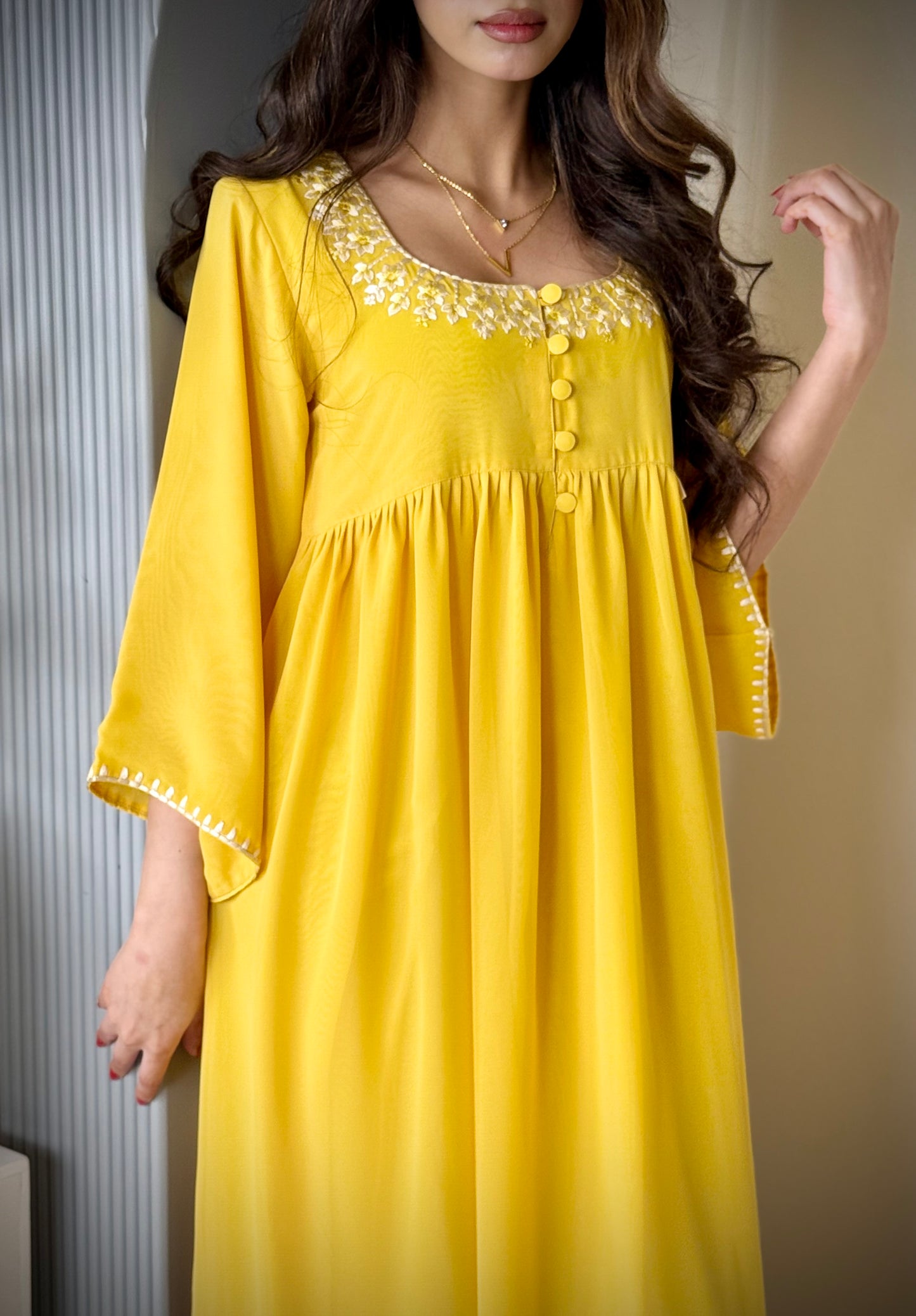 شيفون مع تطريز