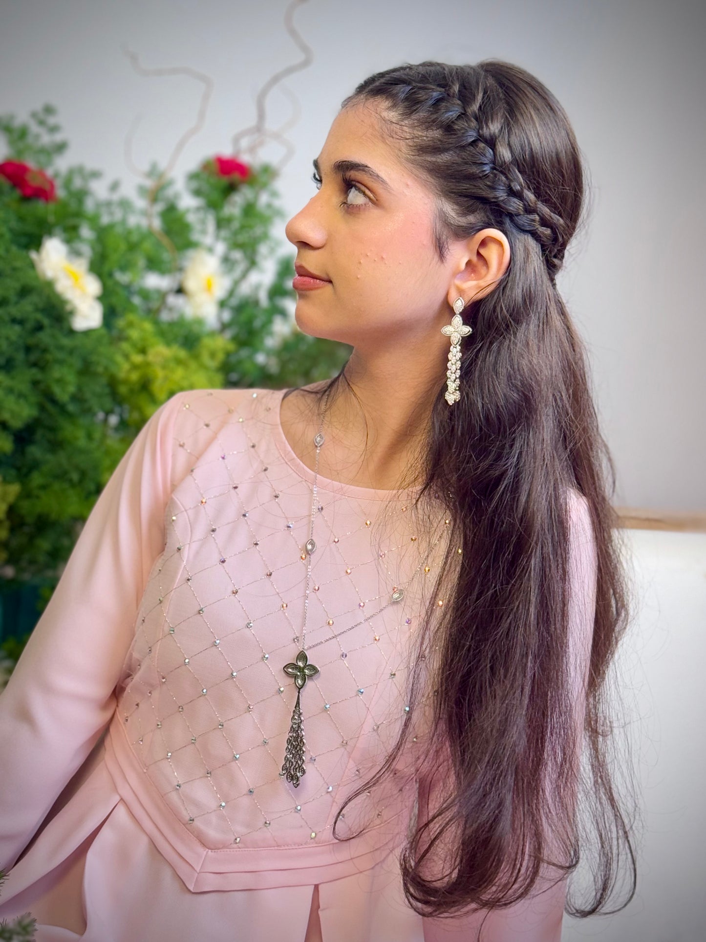 فستان من الكريب مع تور مزراي وريمبو