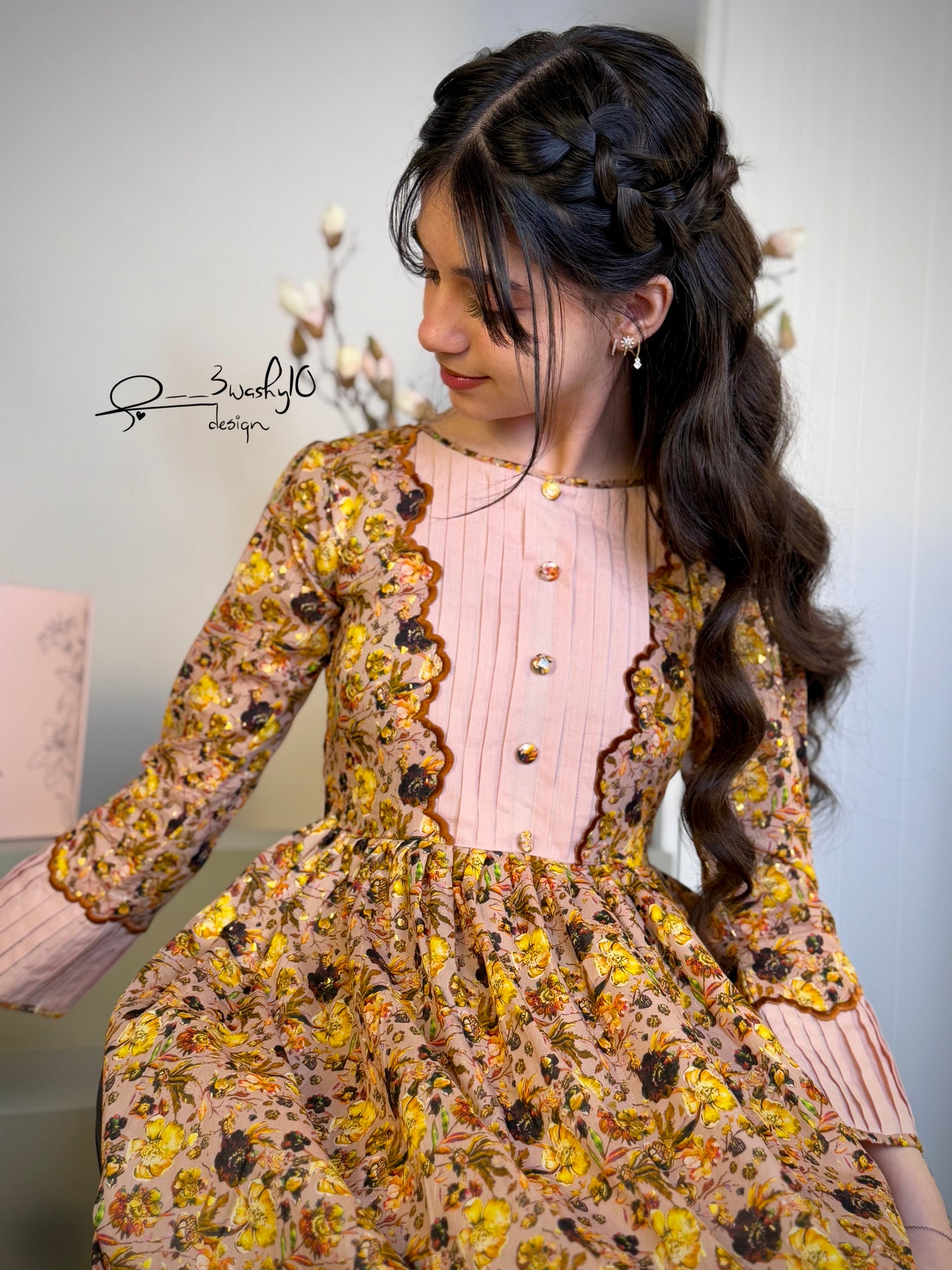 فستان قطن مع تطريز