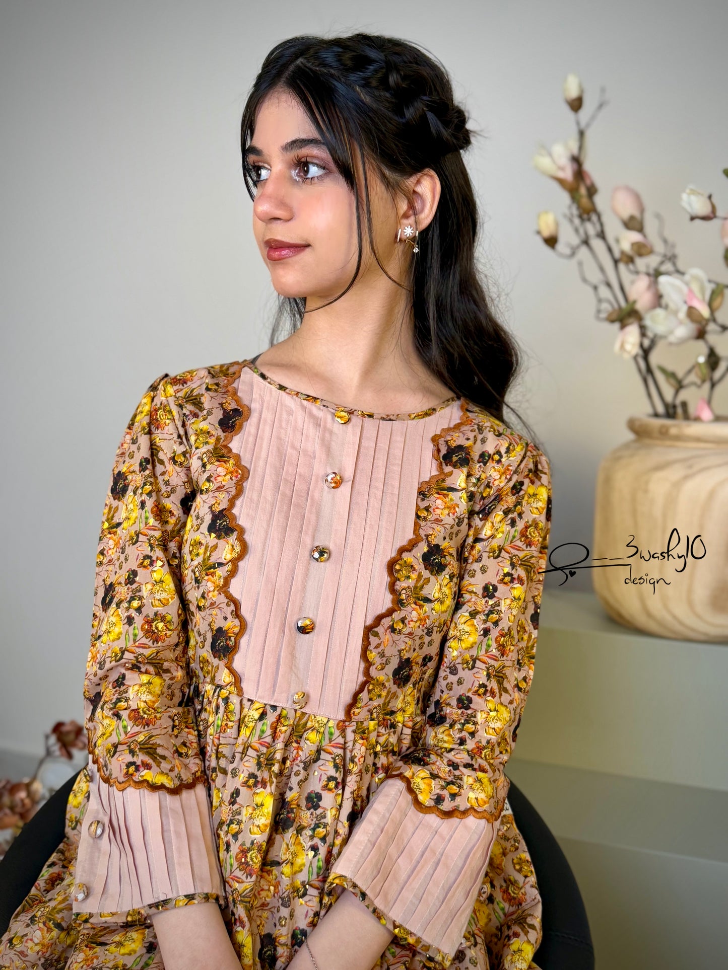 فستان قطن مع تطريز