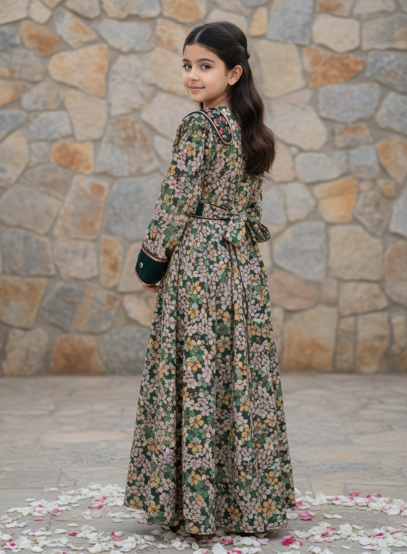 فستان قطن مع تطريز ودمج الساده