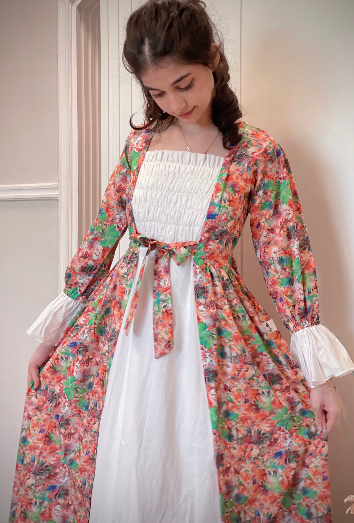 فستان قطن مع دمج السادة