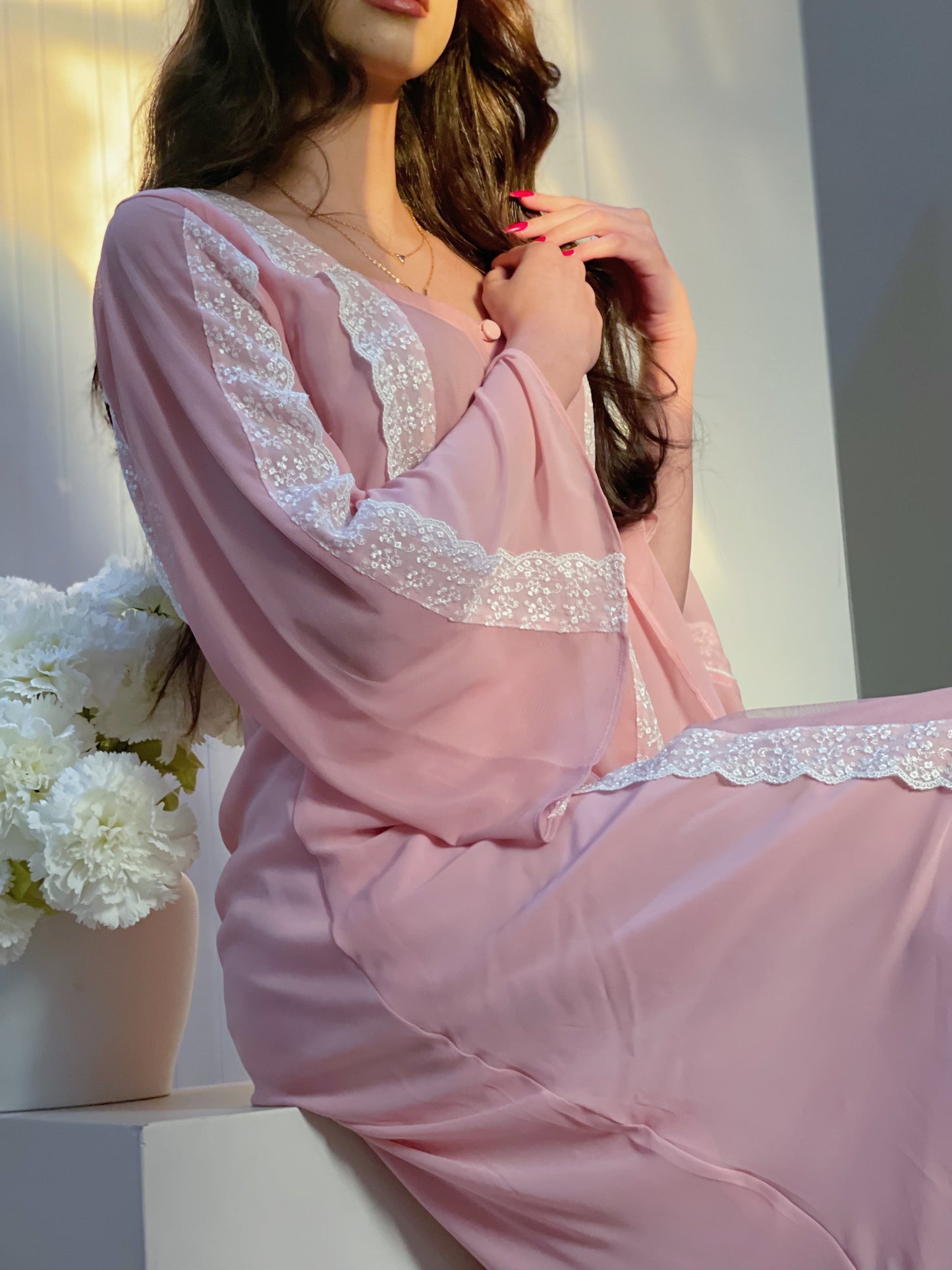 جلابيه دبل شيفون مع  تور ودانتيل