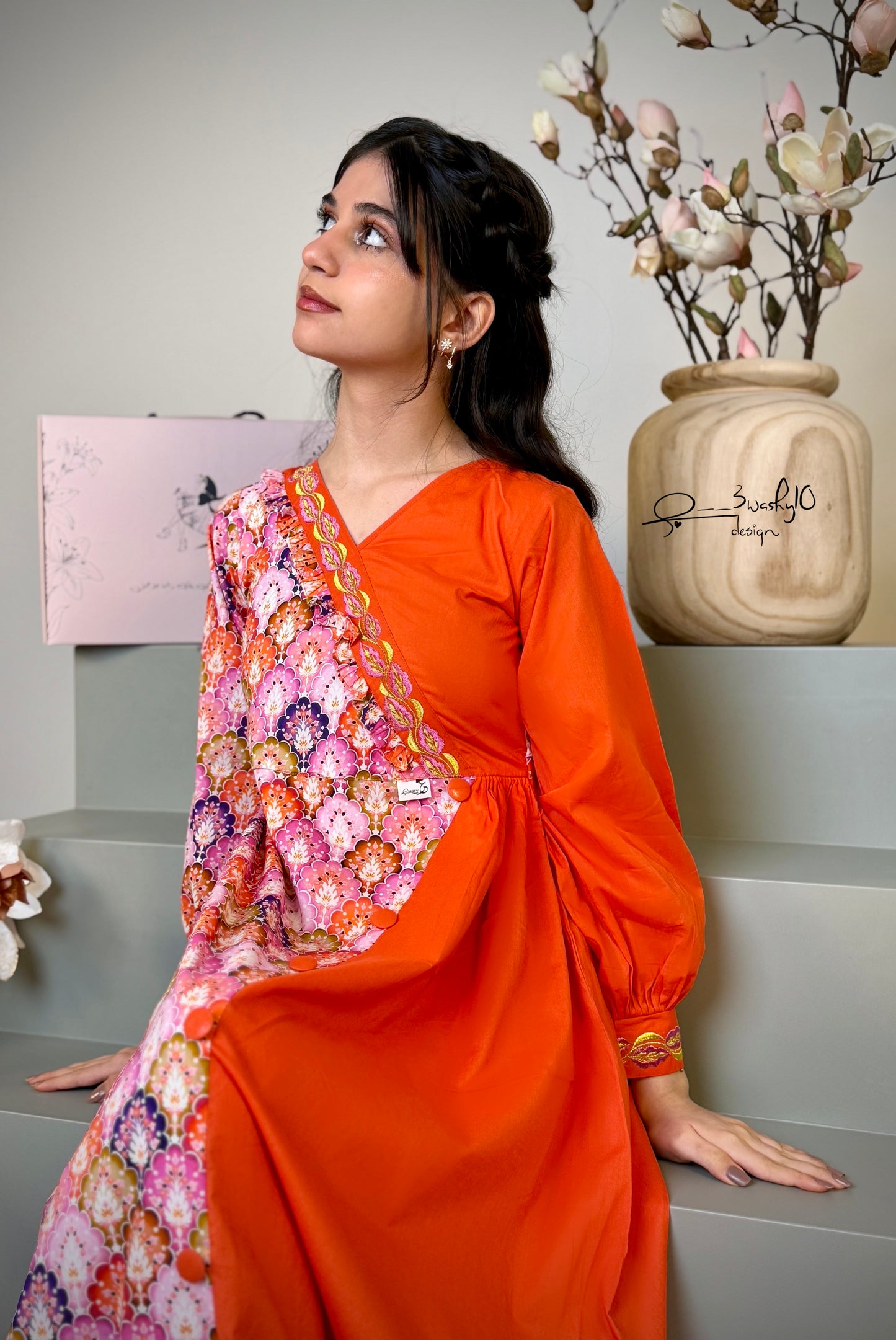 فستان قطن مع تطريز