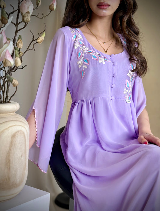 شيفون مع تطريز