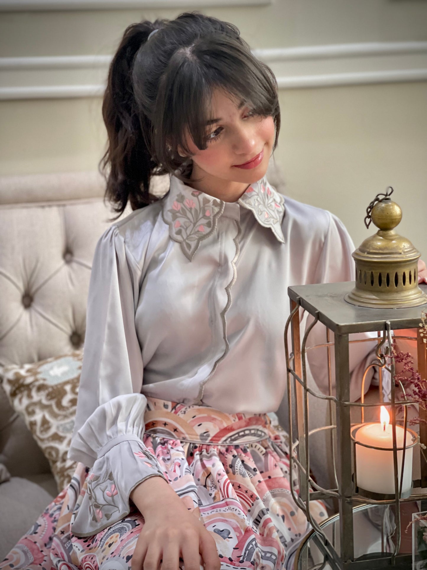 قميص وتنوره حرير مع تطريز 102