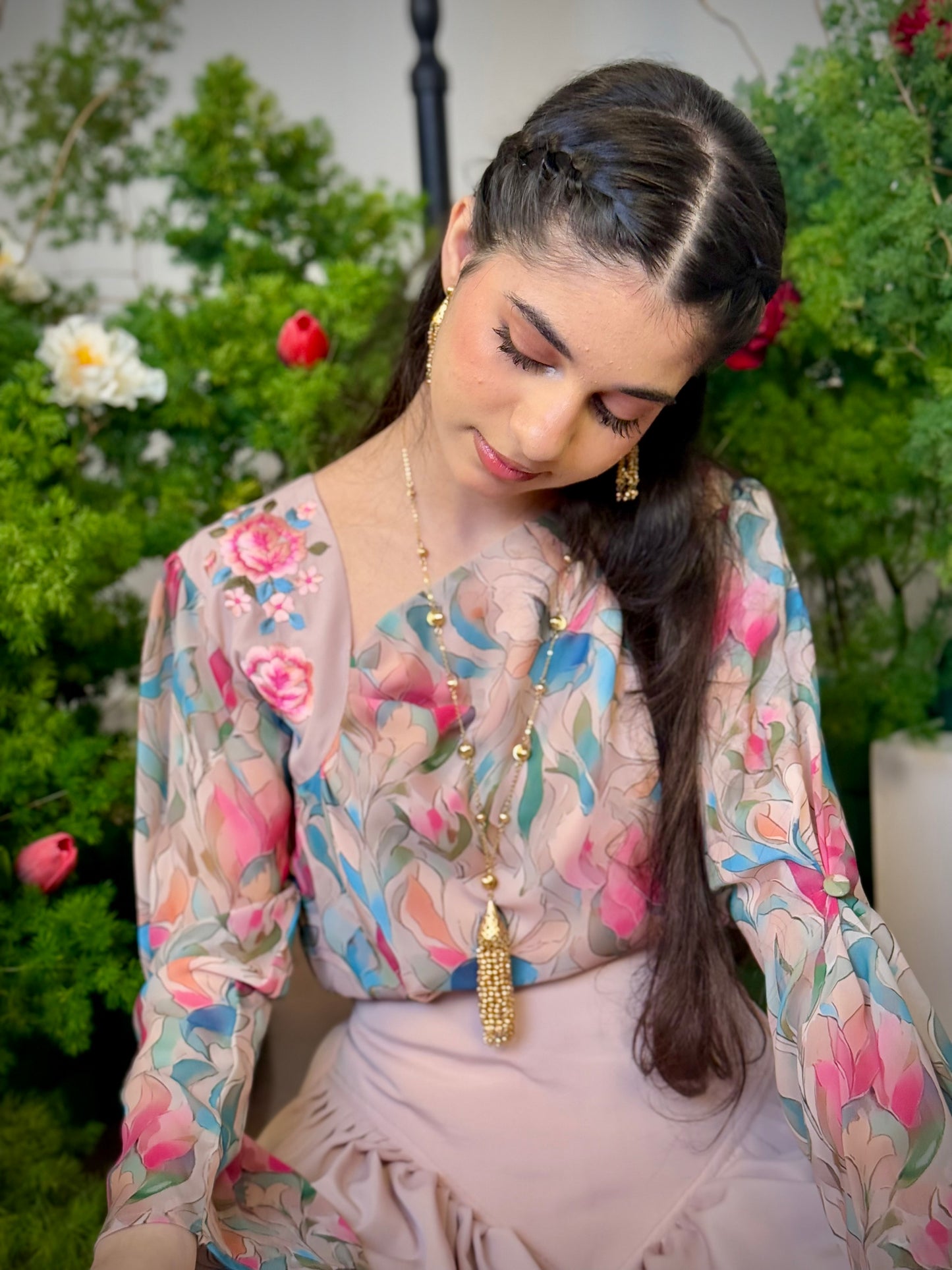 قميص شيفون وتنوره حرير تطريز103