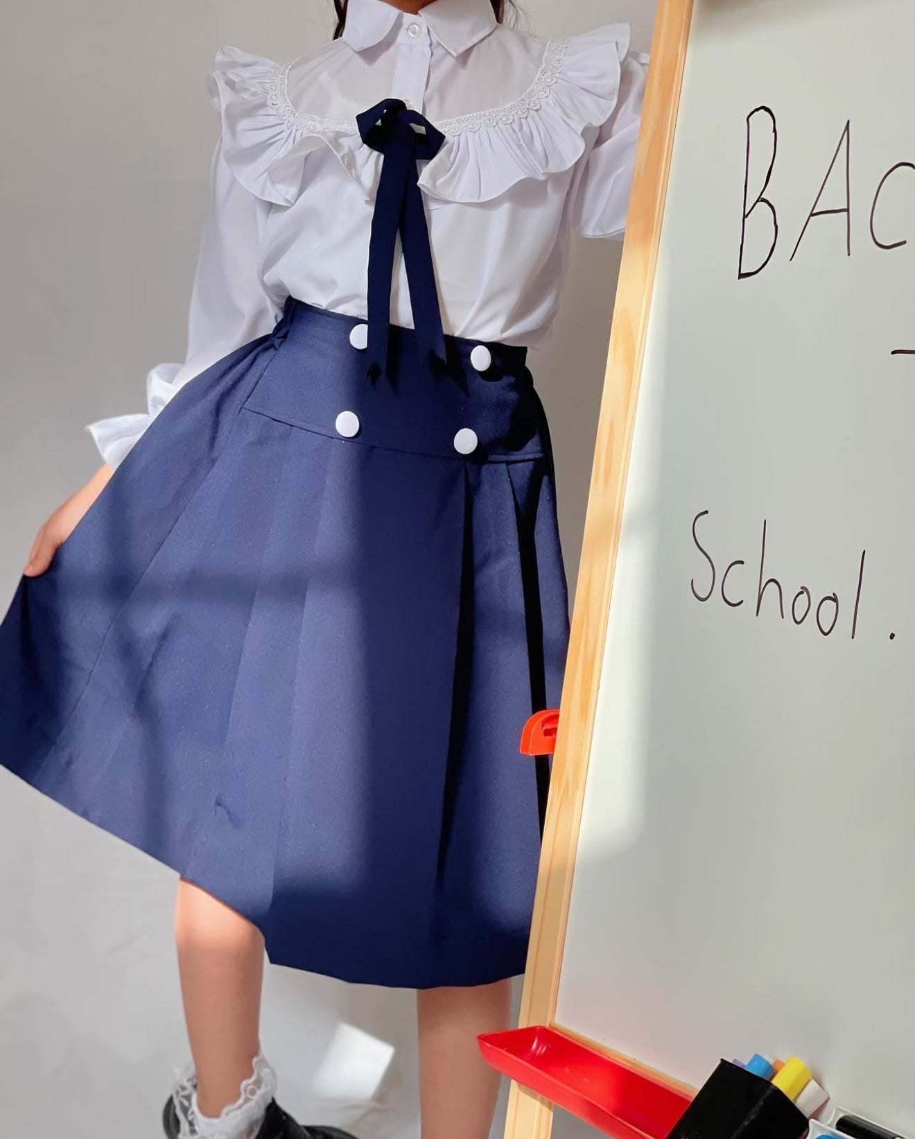 يونيفورم مدرسة تنورة وقميص