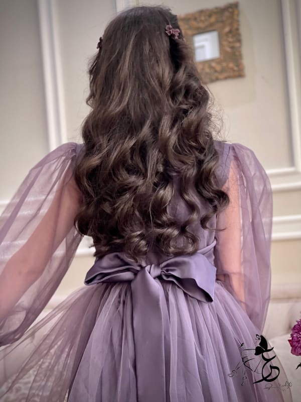 فستان من الحرير والتور مع صدريه شك لزبونه الحريه بالطول وتبطين الاكما م بوضع ملاحظه