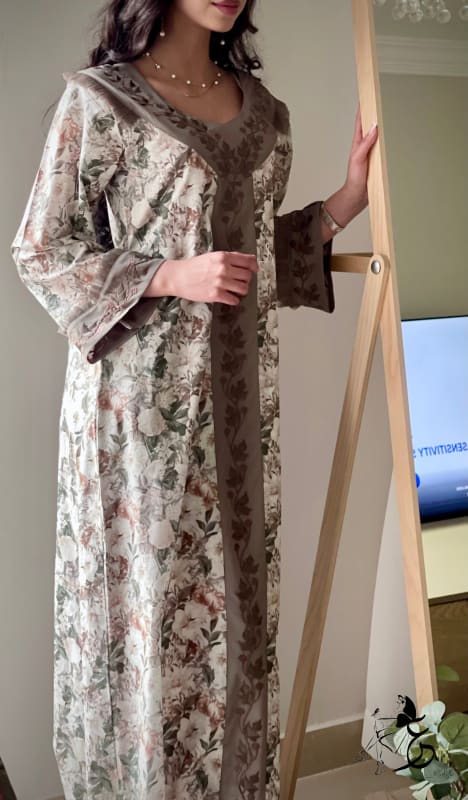 جلابية تطريز تور