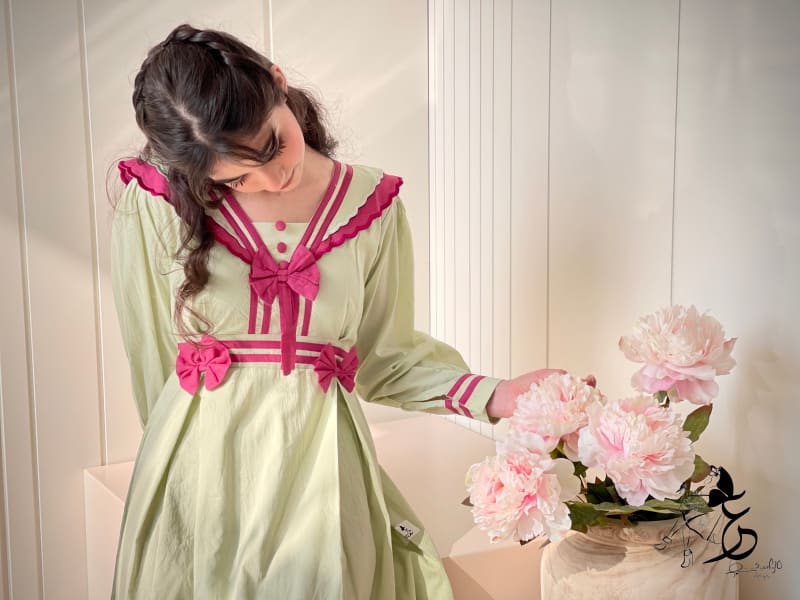 قطن ساده مع لاينات فوشيه