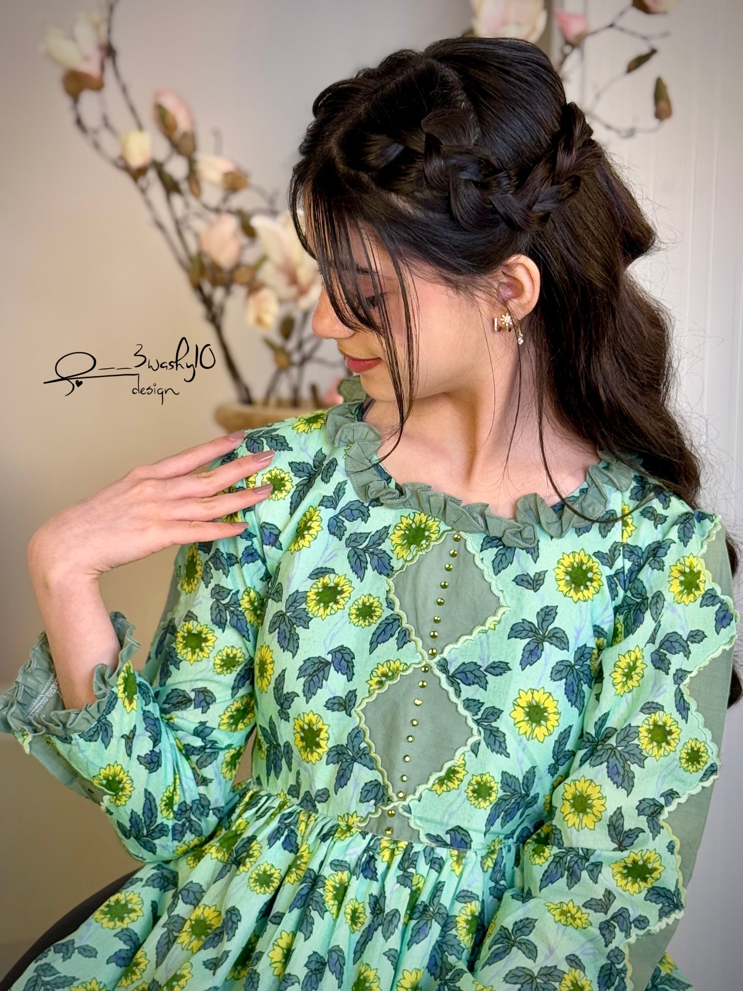 فستان قطن مع تطريز وريمبو