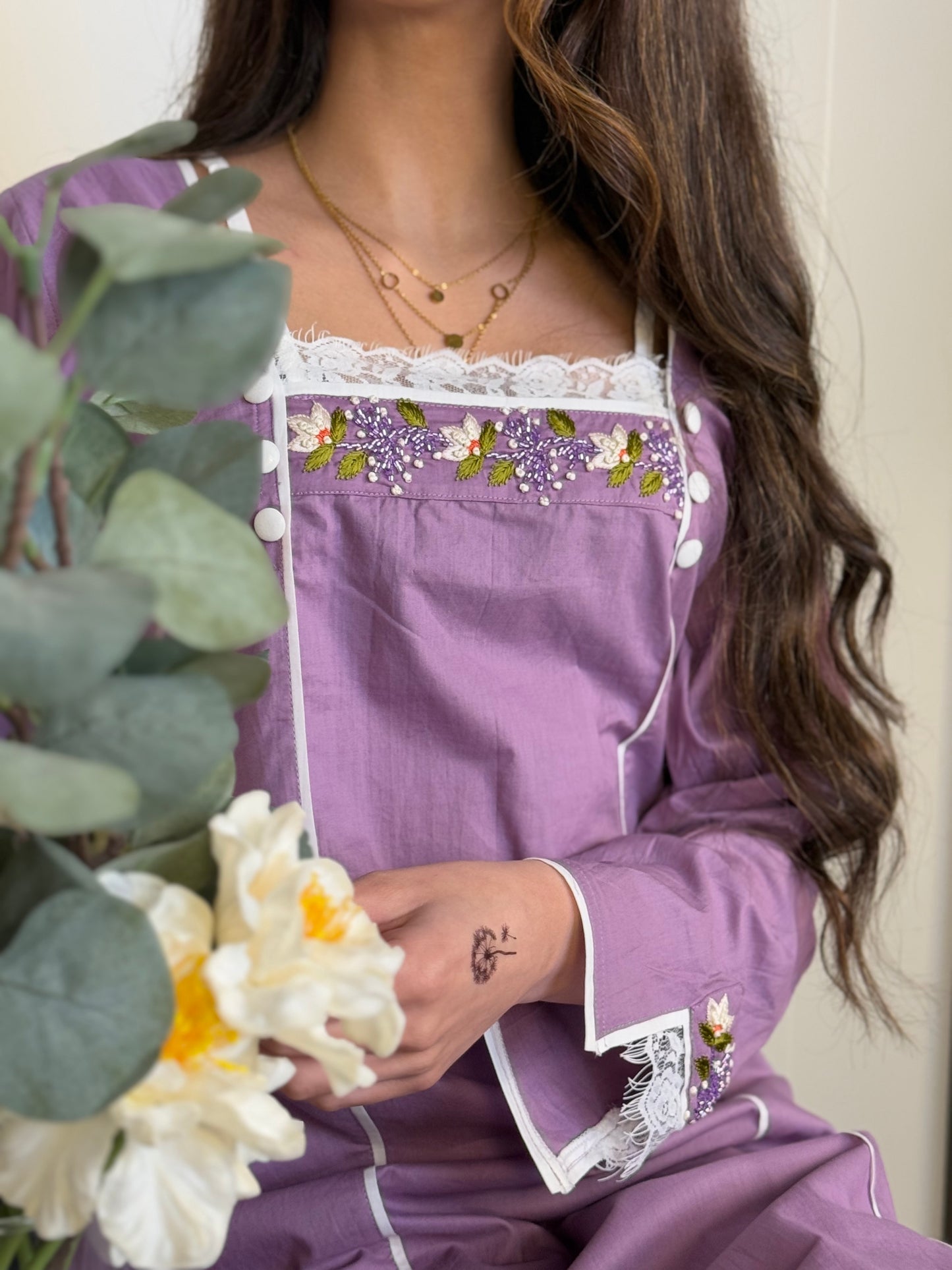 جلابية قطن ساده  شك