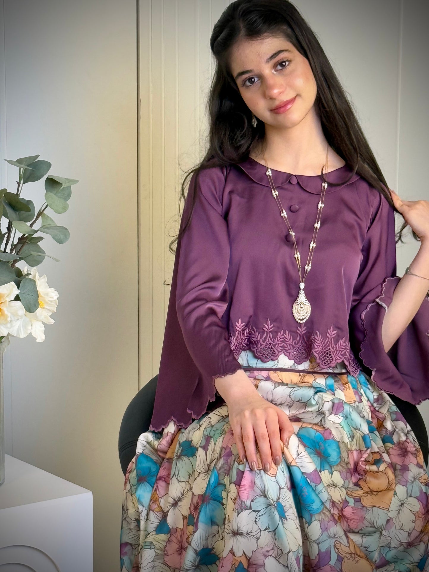 قميص وتنوره حرير تطريز مخرم106