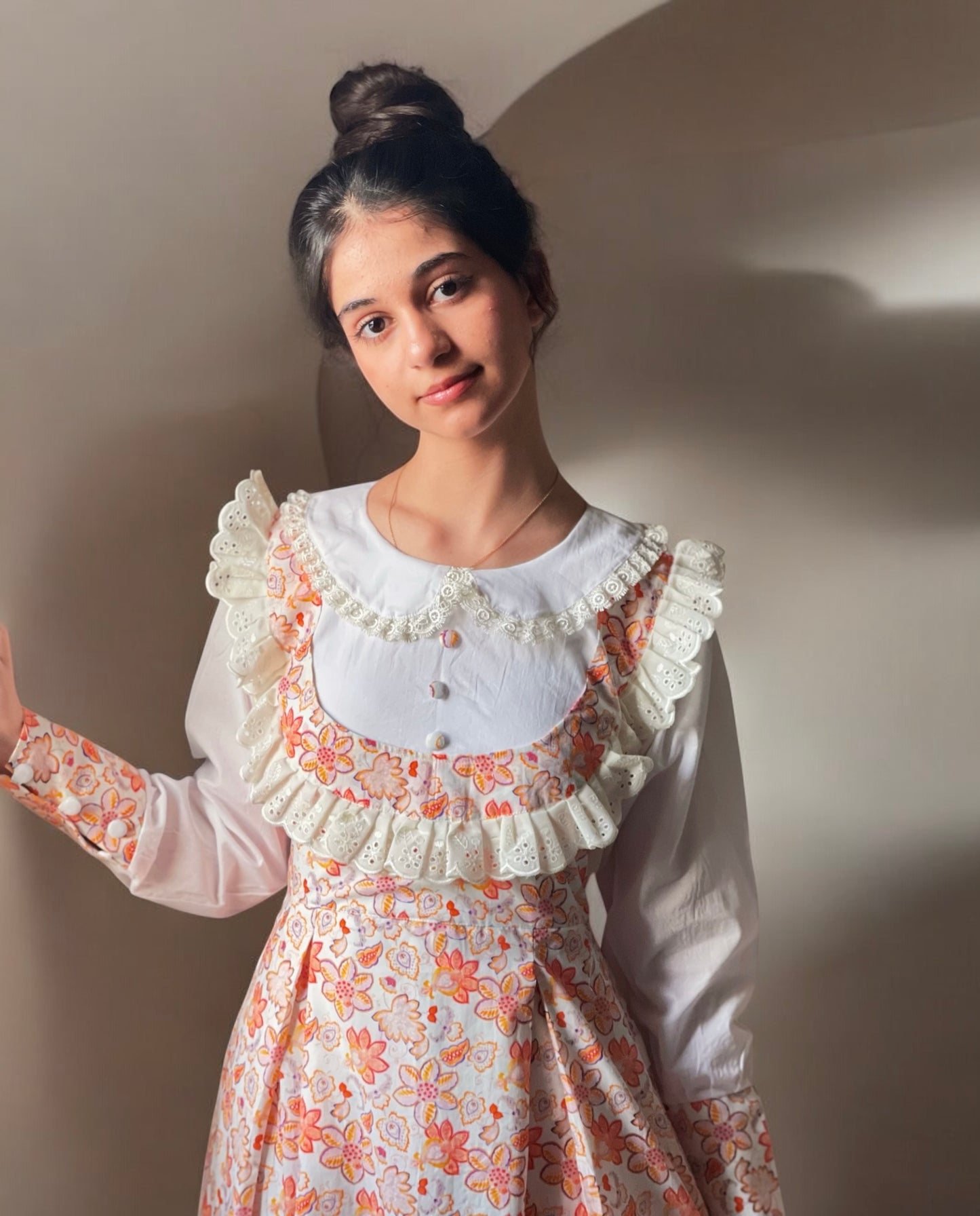 فستان قطن مع دمج السادة