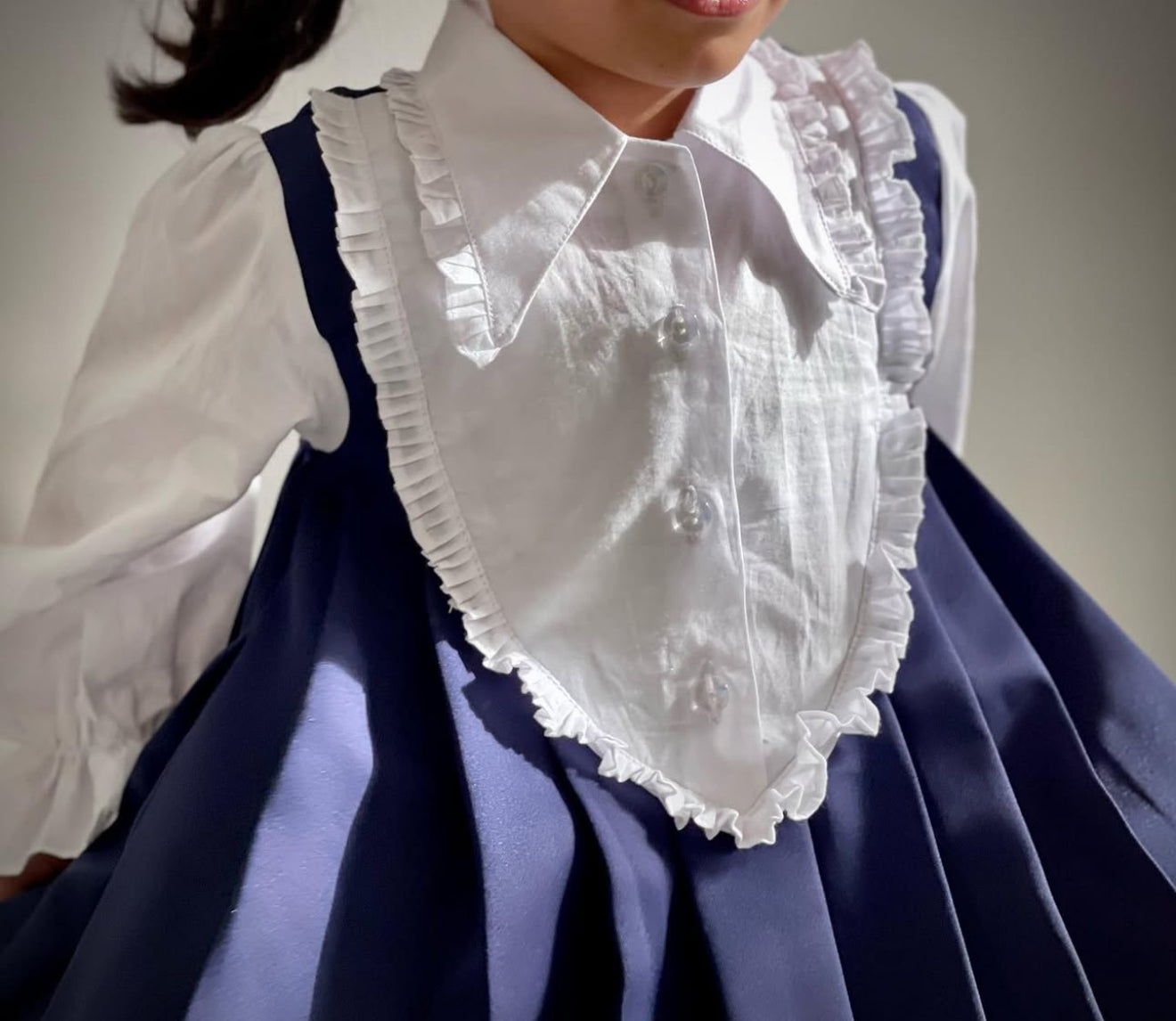 يونيفورم مريول   اذا حابه الموديل قصير تحطين ملاحظه