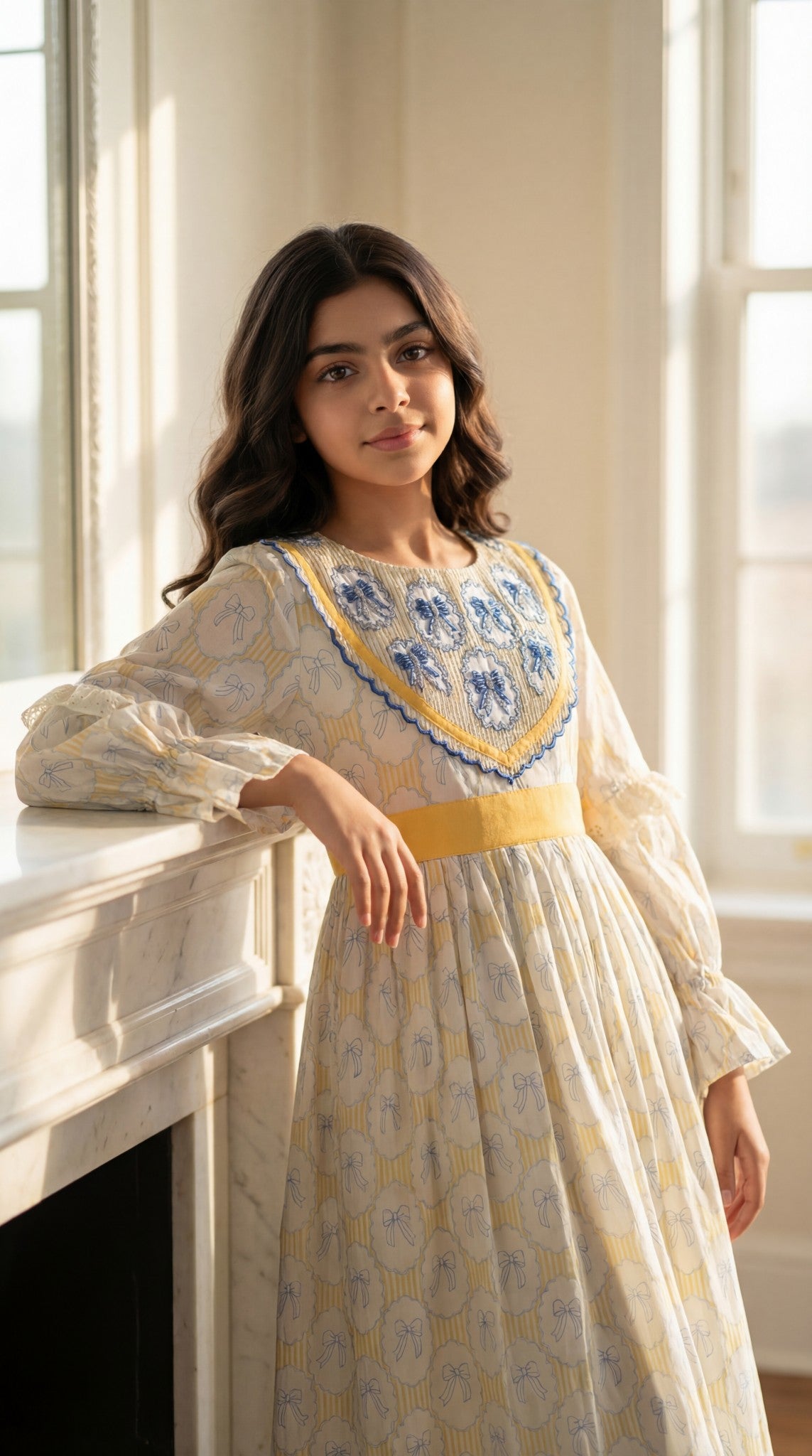 فستان قطن مع تطريز  وشك