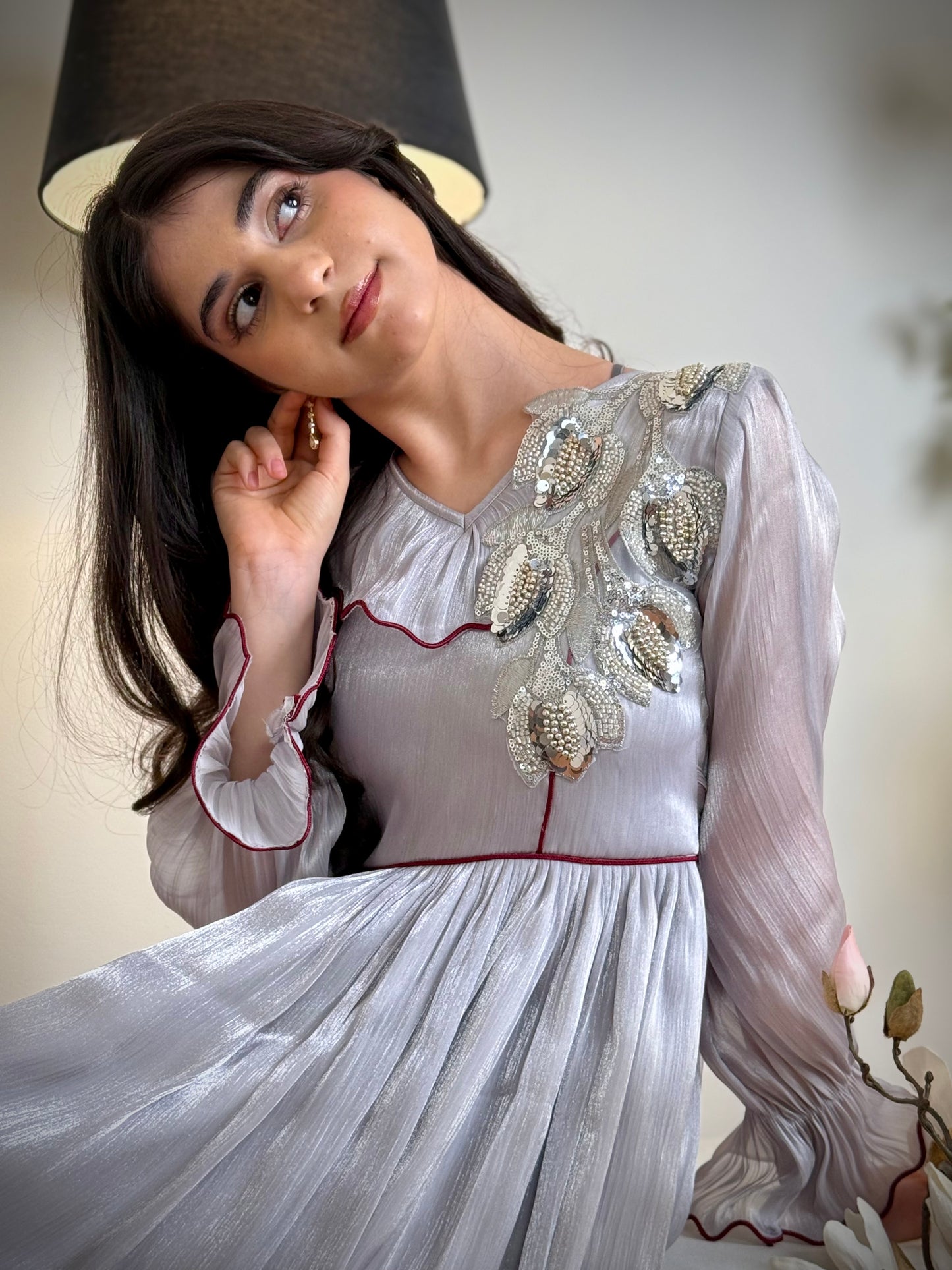 فستان  اورجنزا  مع دانتيل شك