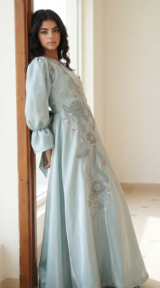 فستان انيق للمراهقات والصغيرات