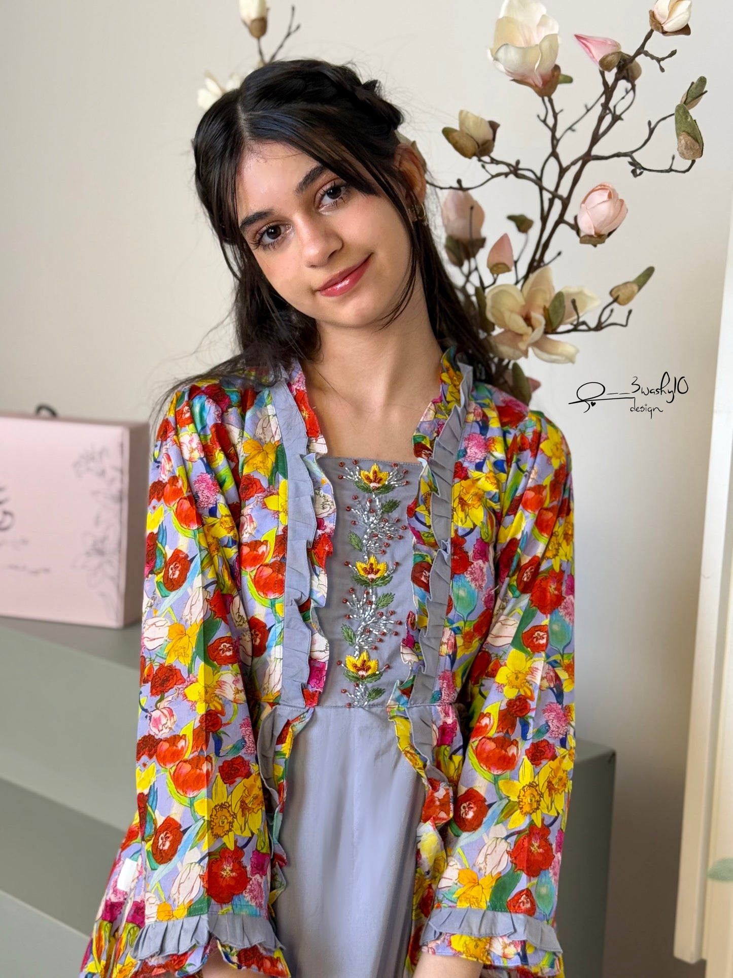 فستان قطن مع تطريز وشك