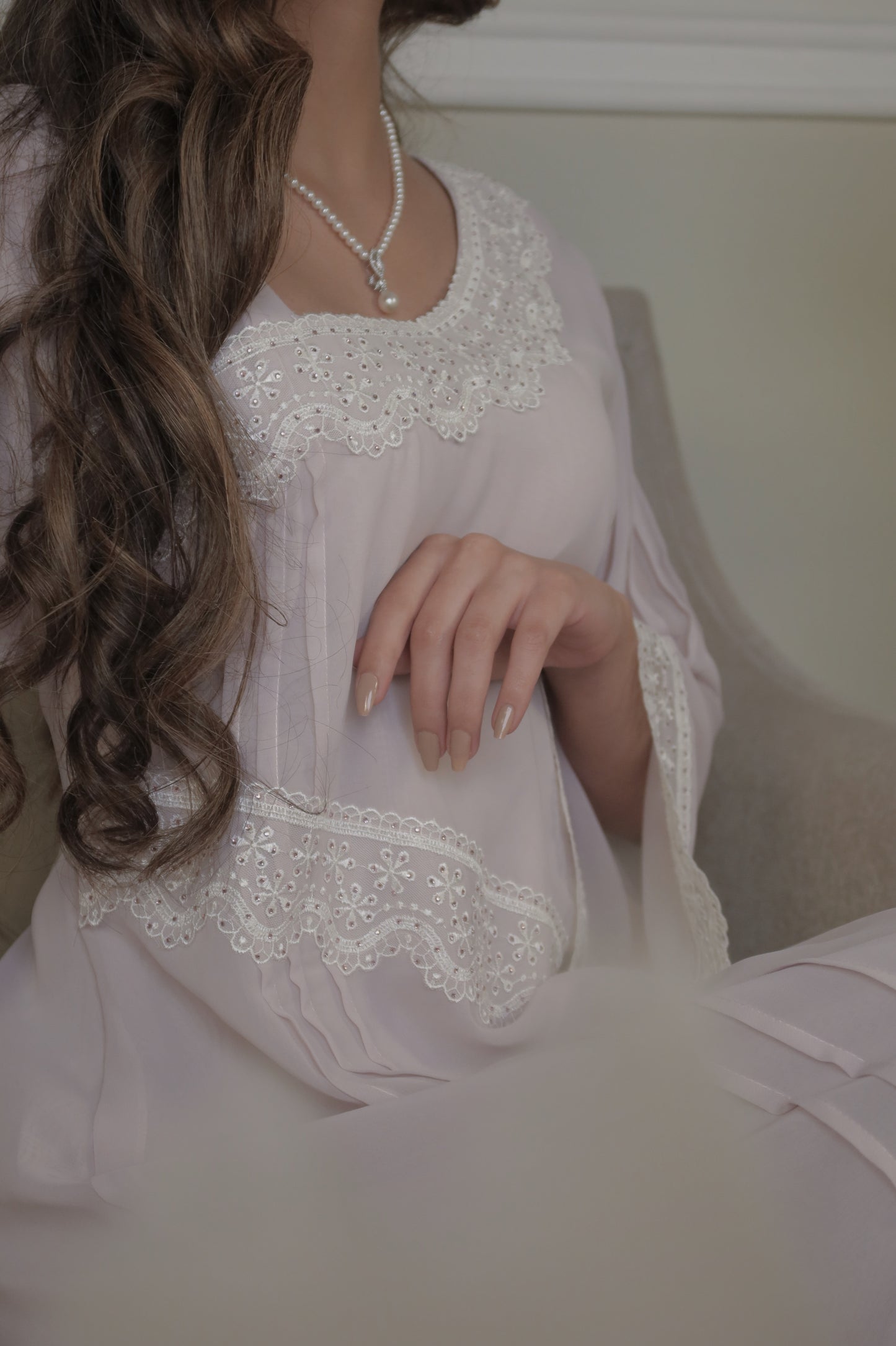 شيفون  بنفسجي فاااتح مع دانتيل وريمبو