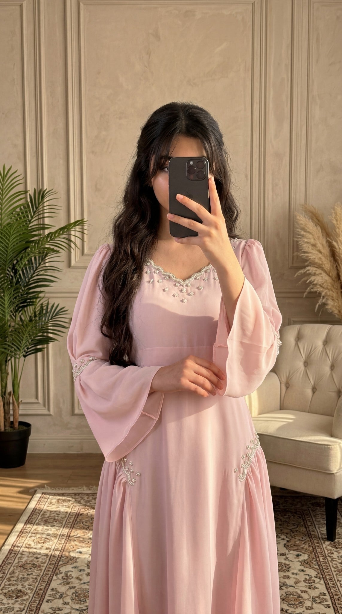 فستان من الحرير الالماس  مع شك
