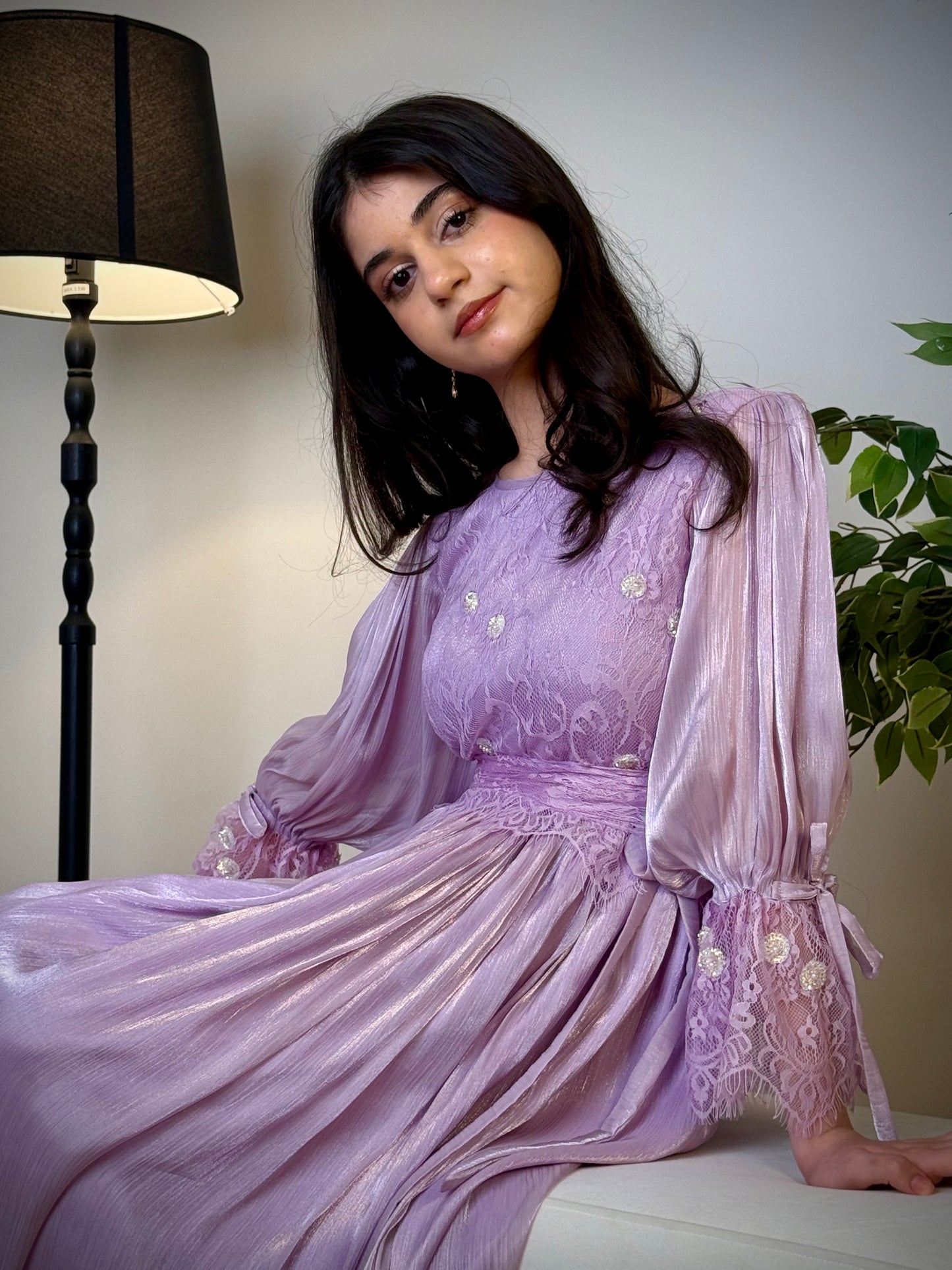 فستان  اورجنزا مع دانتيل فرنسي وشك