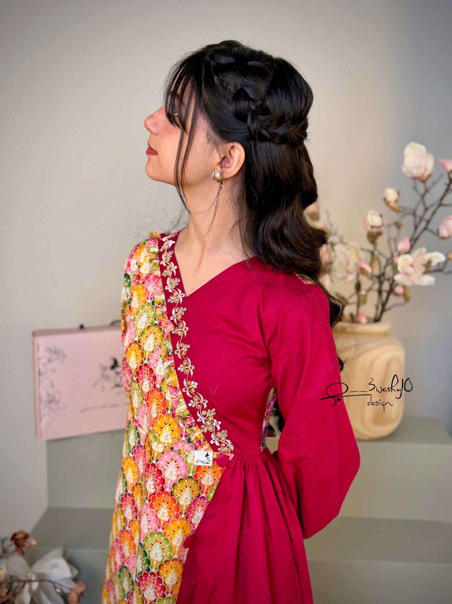 فستان قطن مع تطريز