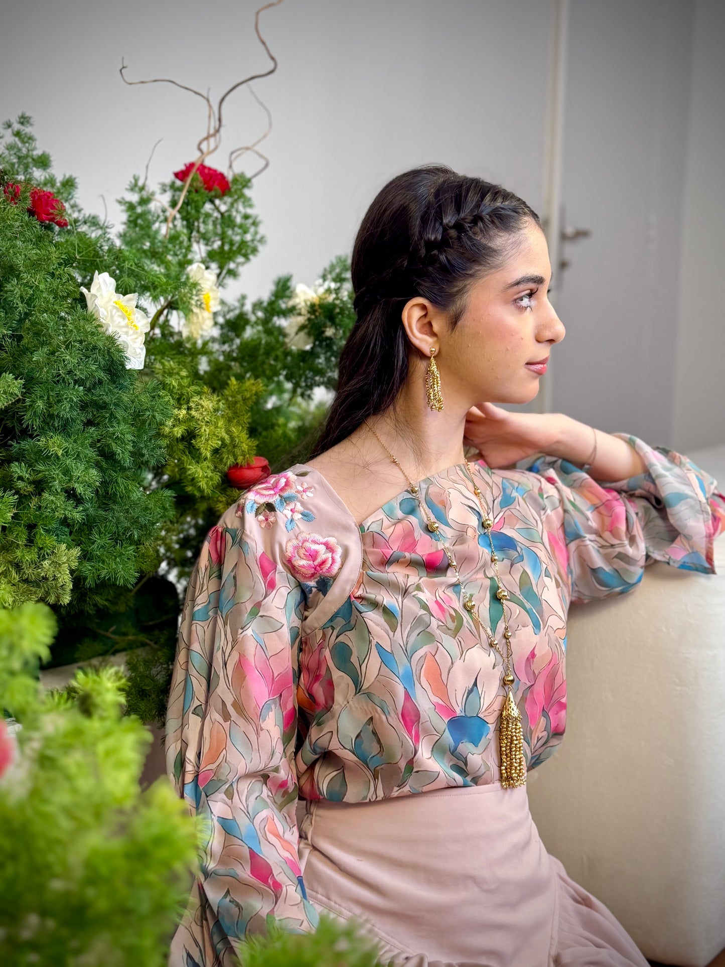 قميص شيفون وتنوره حرير تطريز103