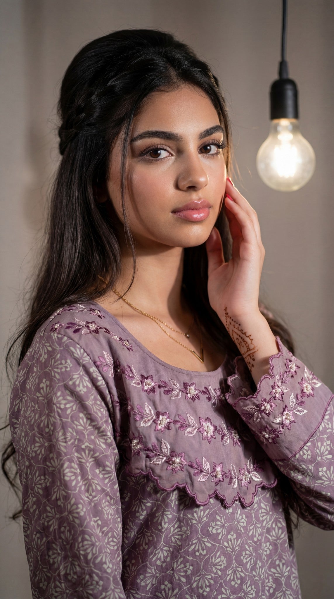 جلابية قطن  تطريز مع شغل شك