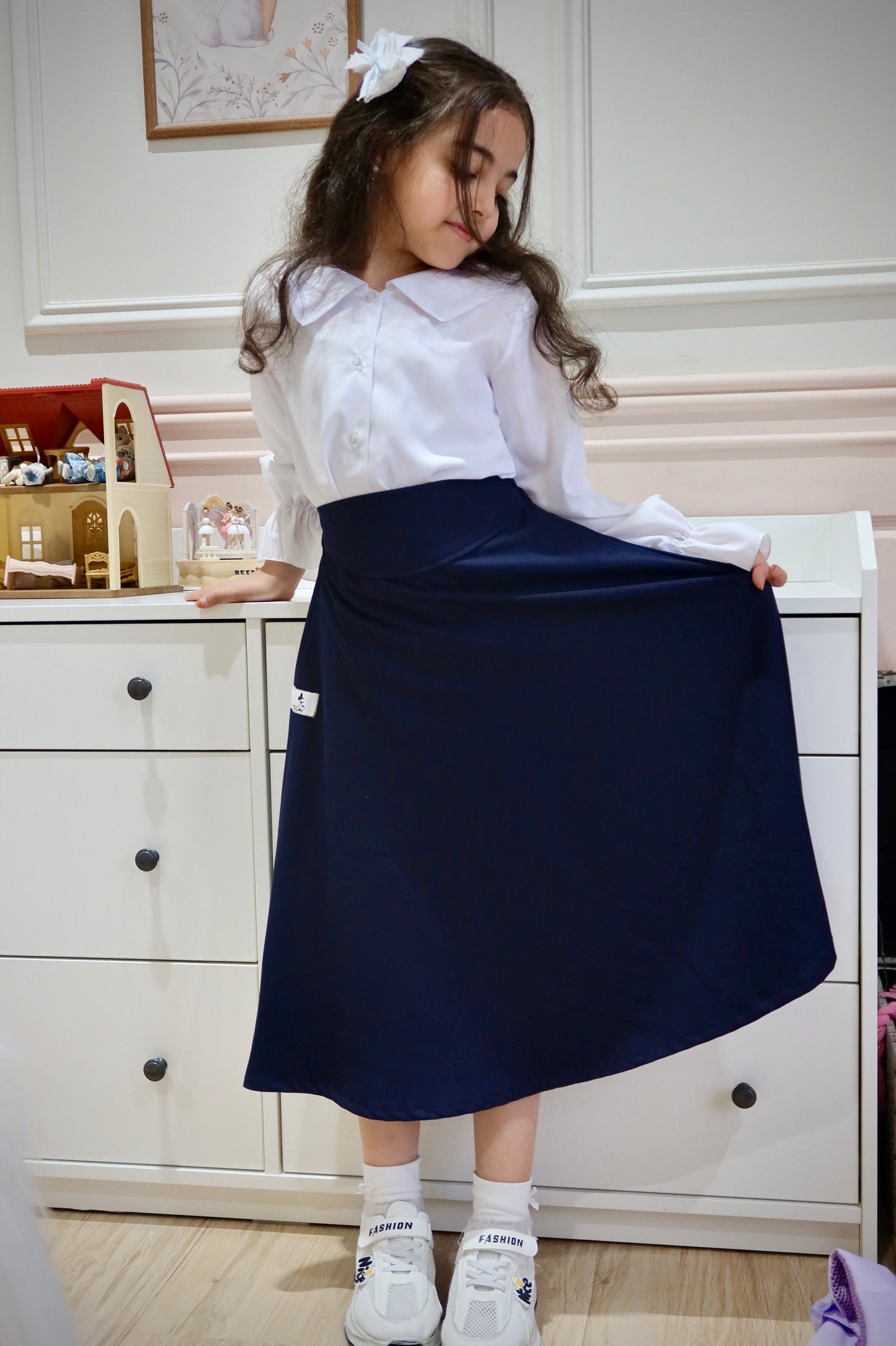 يونيفورم مدرسة تنورة وقميص