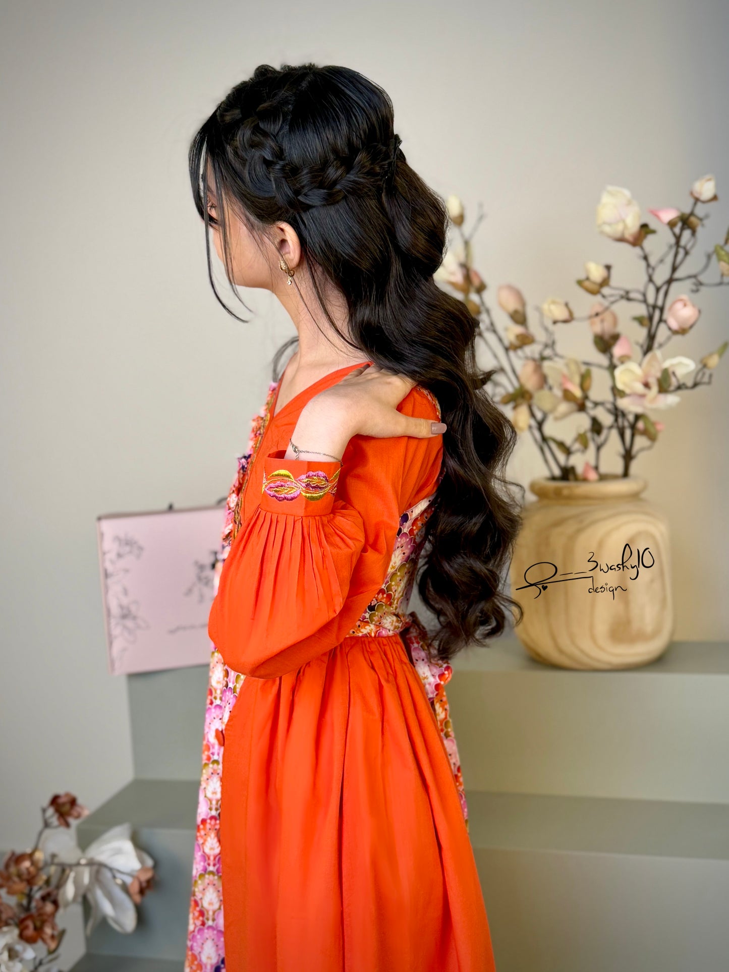 فستان قطن مع تطريز