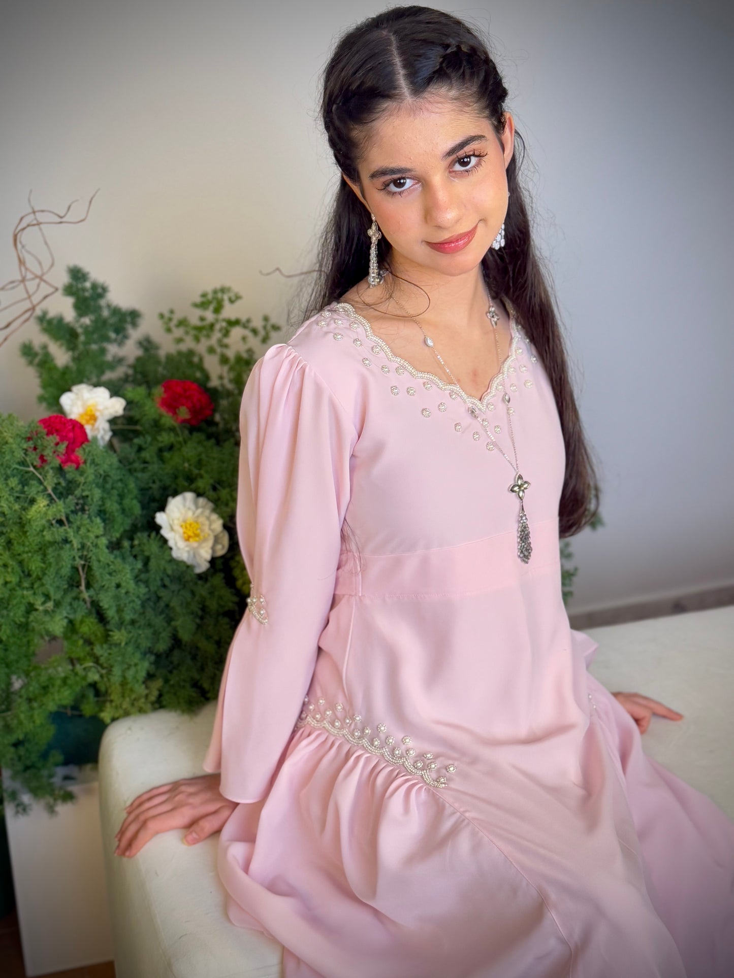 فستان من الحرير الالماس  مع شك