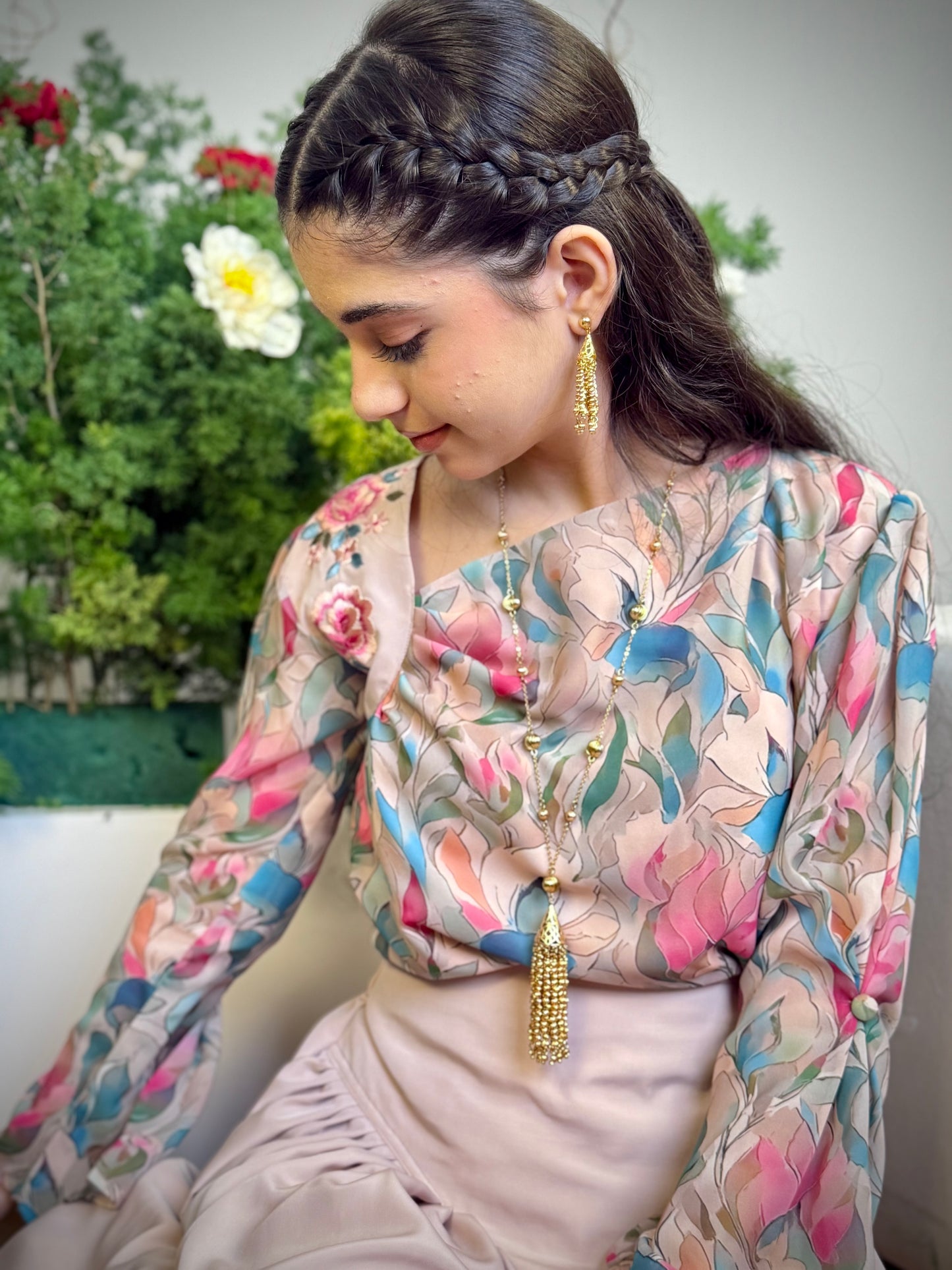 قميص شيفون وتنوره حرير تطريز103