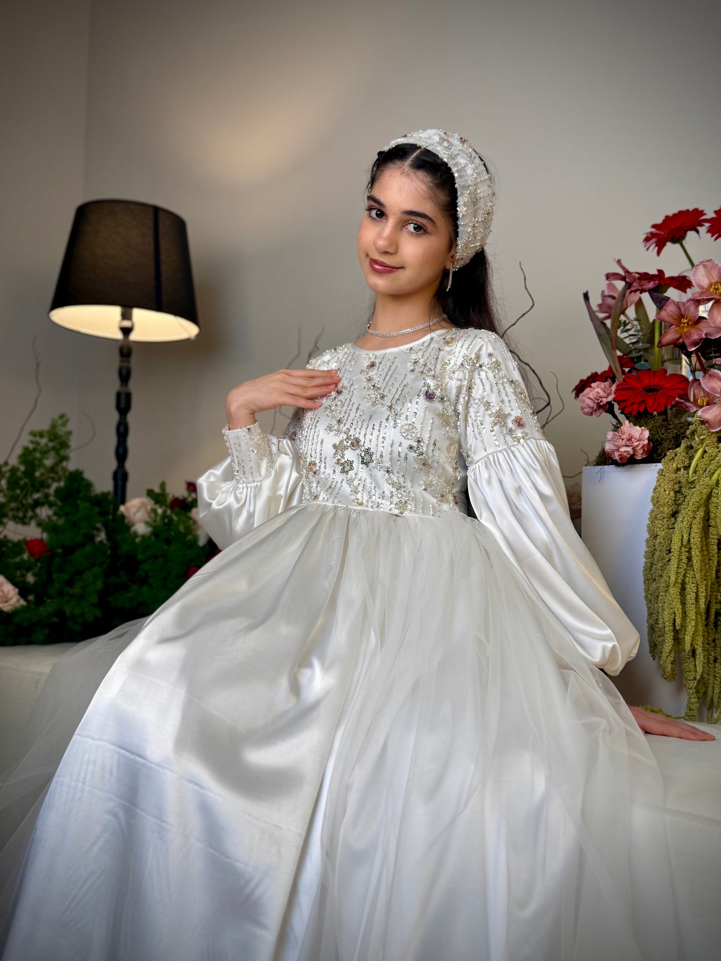 فستان شك مع حرير وتور