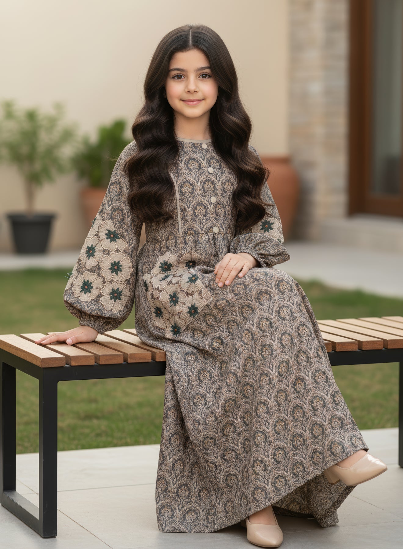 فستان قطن مع تطريز ودمج الساده