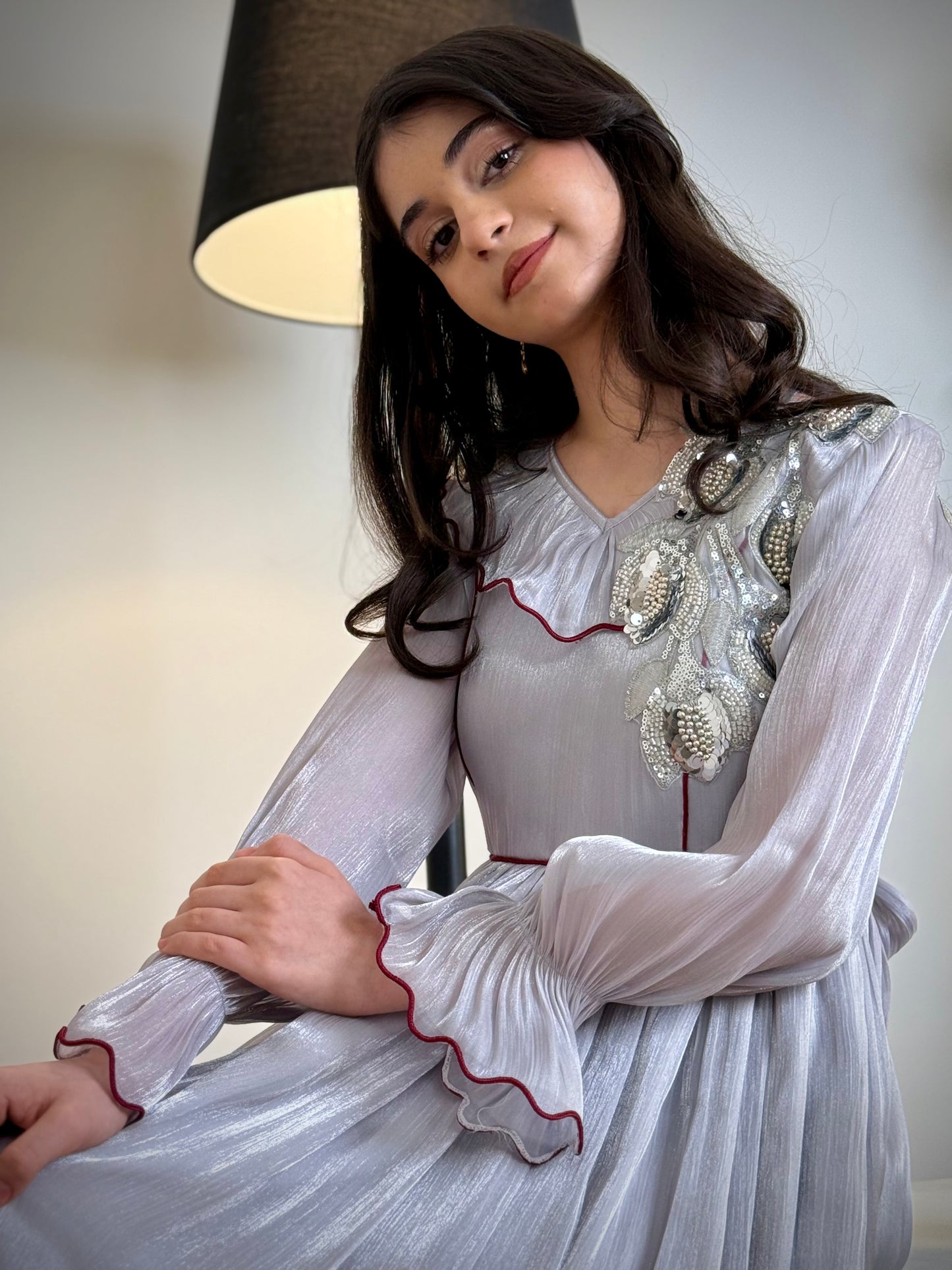 فستان  اورجنزا  مع دانتيل شك