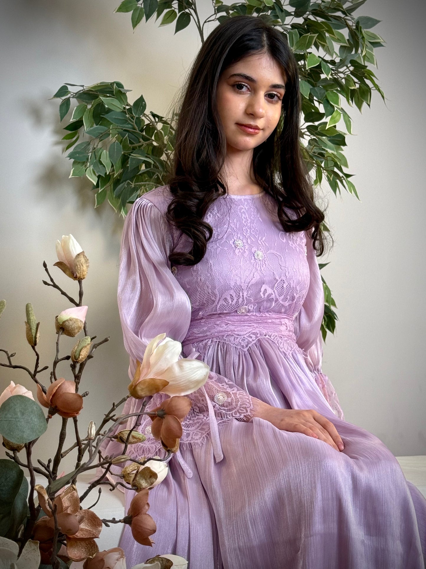 فستان  اورجنزا مع دانتيل فرنسي وشك