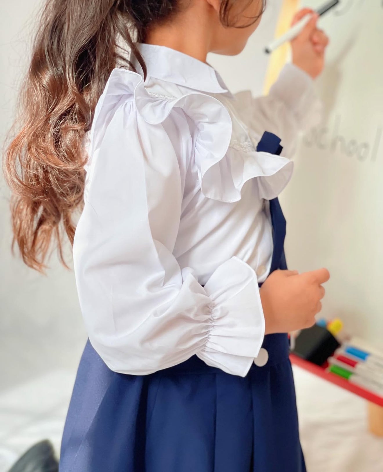 يونيفورم مدرسة تنورة وقميص