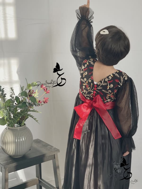 اورجنزا مع صدرية مطرزه