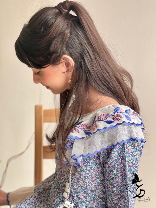 فستان من القطن مع تطريز