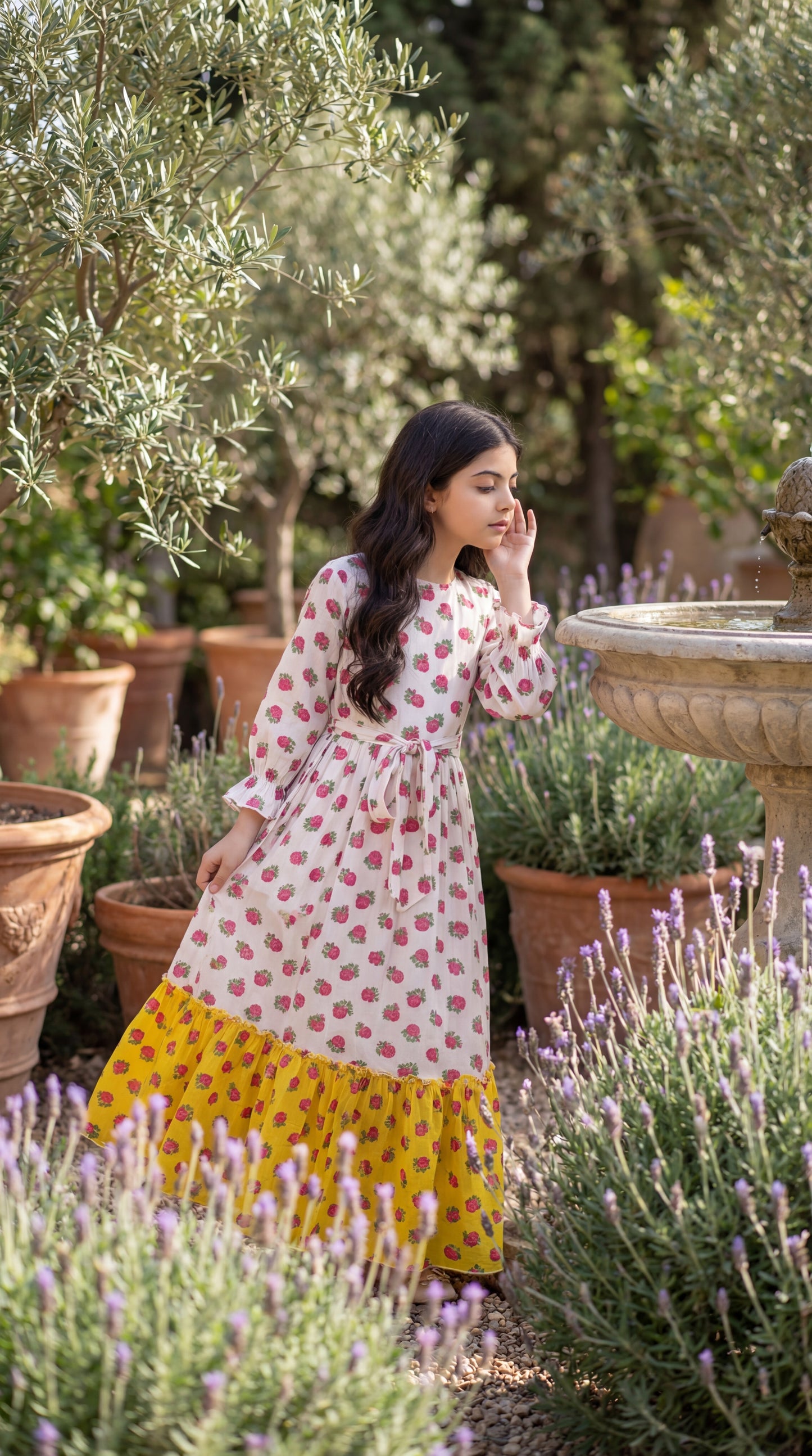 فستان قطن تراثي مع  ودمج لونين